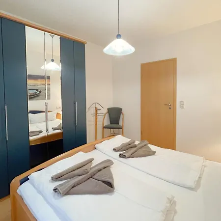 Haus Berlin Ferienwohung 1 Apartment *